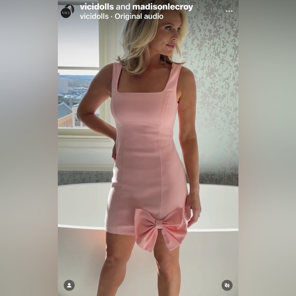 Madison Lecroy Vici Pink Bow Dress
